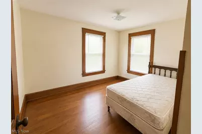 409 E Main Street, Madison, OH 44057 - Photo 9