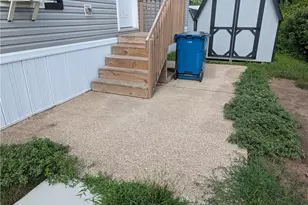 235 Edgecliff W, Elyria, OH 44035 - Photo 13