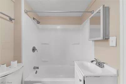 845 Dayton Street, Akron, OH 44310 - Photo 21