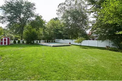 2513 Saint Francis Street, Akron, OH 44333 - Photo 9