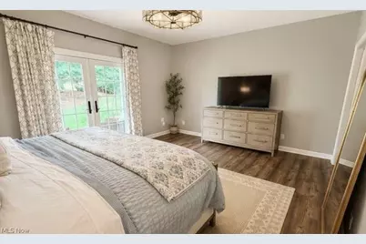 6428 Tallwood Circle NW, Canton, OH 44718 - Photo 13