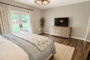 6428 Tallwood Cir NW, Canton, OH 44718 - Photo 13