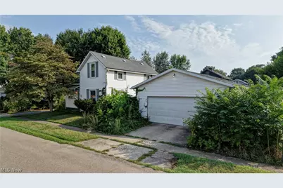 117 Margaret Street, Dover, OH 44622 - Photo 3