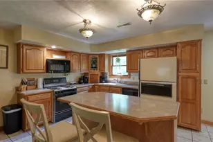 7707 Pioneer Dr, Blue Rock, OH 43720 - Photo 9