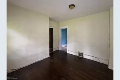 9705 Dunlap Avenue, Loveland, OH 44105 - Photo 3