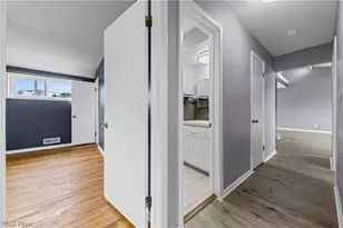 578 E Dartmoor Ave, Green Hills, OH 44131 - Photo 23