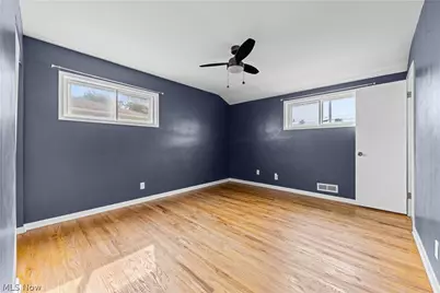 578 E Dartmoor Avenue, Green Hills, OH 44131 - Photo 33