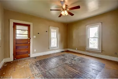 411 5th Street NW, New Philadelphia, OH 44663 - Photo 7