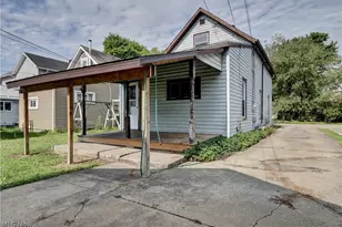 411 5th St NW, New Philadelphia, OH 44663 - Photo 5
