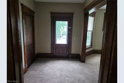 407 1/2 N 10th Street, Cambridge, OH 43725 - Photo 3