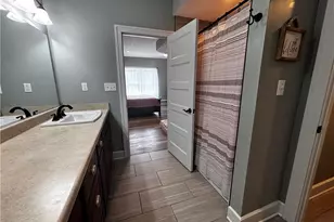 2976 Greenleaf Rd, Akron, OH 44312 - Photo 23