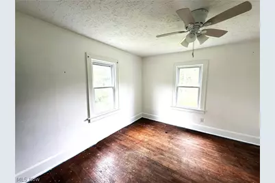 9408 Tallmadge Road, Diamond, OH 44412 - Photo 25