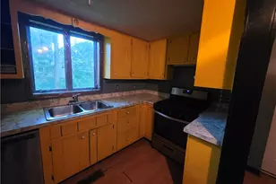 419 Barker St, Wellington, OH 44090 - Photo 9