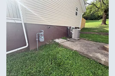 54378 Mount Victory Road, Powhatan Point, OH 43942 - Photo 31