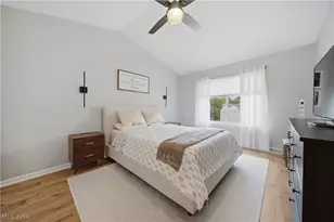 984 Elizabeth Ct, Cuyahoga Falls, OH 44221 - Photo 13