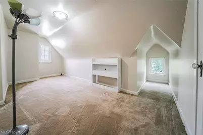 2677 Belvoir Boulevard, Huber Heights, OH 44122 - Photo 41
