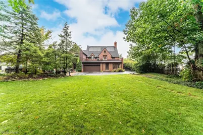 2677 Belvoir Boulevard, Huber Heights, OH 44122 - Photo 47