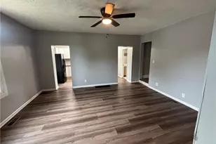 1554 Wheeling Ave, Zanesville, OH 43701 - Photo 5