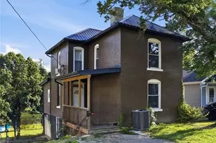 1554 Wheeling Ave, Zanesville, OH 43701 - Photo 1