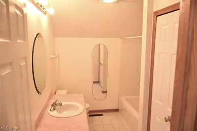 7070 NW Bentley Street NW, Massillon, OH 44646 - Photo 21