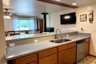 10457 Persimmon St NW, Canal Fulton, OH 44614 - Photo 5