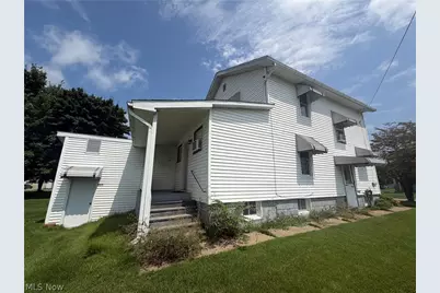 514 Barnett Avenue, Newcomerstown, OH 43832 - Photo 11