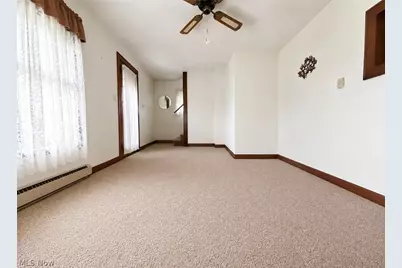 514 Barnett Avenue, Newcomerstown, OH 43832 - Photo 3