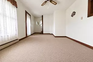 514 Barnett Ave, Newcomerstown, OH 43832 - Photo 3
