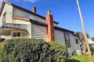 275 21st St NW, Barberton, OH 44203 - Photo 17
