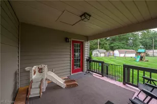2715 Delaware Cir, Dover, OH 44622 - Photo 7