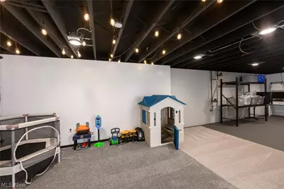 2715 Delaware Circle, Dover, OH 44622 - Photo 25