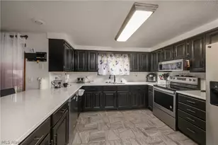 606 10th Dr NW, New Philadelphia, OH 44663 - Photo 13
