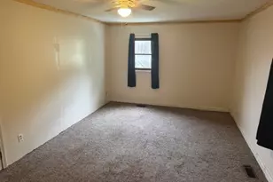1112 N Water St, Uhrichsville, OH 44683 - Photo 5