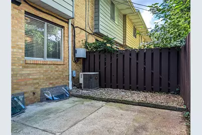 290 Lincoln Street SW, Hartville, OH 44632 - Photo 25