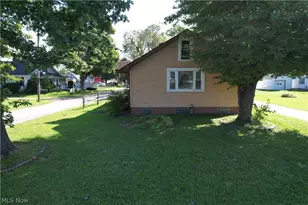 4900 Wiseland Ave SE, Canton, OH 44707 - Photo 3