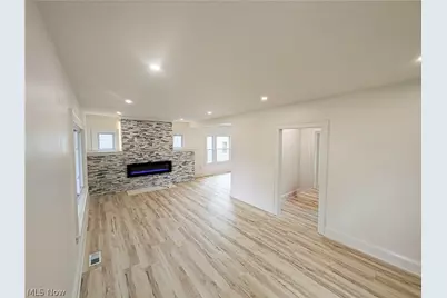 3554 Ludgate Road, Huber Heights, OH 44120 - Photo 7