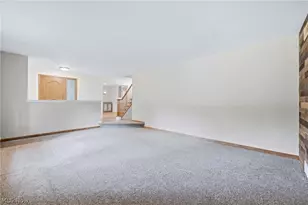 871 Glenbrook Rd, Boardman, OH 44512 - Photo 7