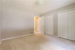 315 Abby Ln, Hartville, OH 44632 - Photo 13