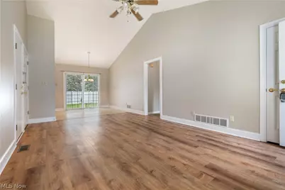 315 Abby Lane, Hartville, OH 44632 - Photo 17