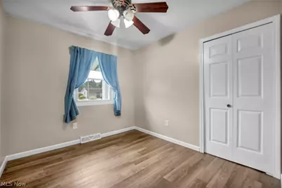 2661 Eaver Street NW, Uniontown, OH 44685 - Photo 15