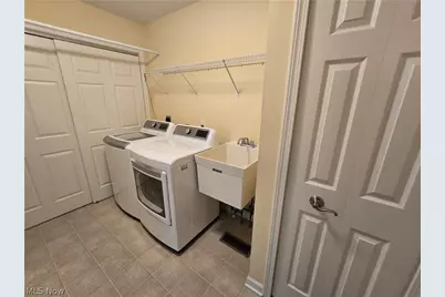 5345 Lake Forest Reserve Lane, Brunswick Hills, OH 44212 - Photo 37