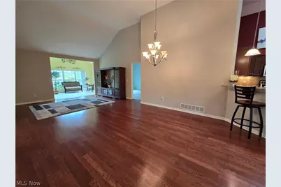 5345 Lake Forest Reserve Lane, Brunswick Hills, OH 44212 - Photo 15
