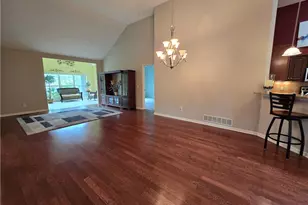 5345 Lake Forest Reserve Ln, Brunswick Hills, OH 44212 - Photo 15