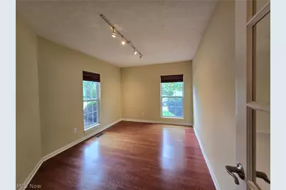5345 Lake Forest Reserve Lane, Brunswick Hills, OH 44212 - Photo 7