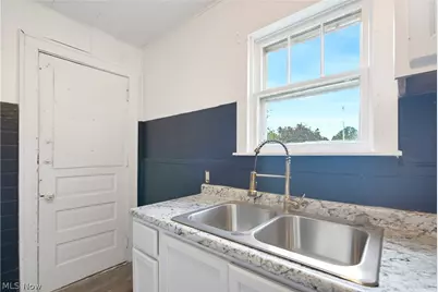 2283 East Avenue, Akron, OH 44314 - Photo 11