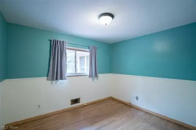 320 Justo Lane, Green Hills, OH 44131 - Photo 29
