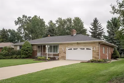 320 Justo Lane, Green Hills, OH 44131 - Photo 1