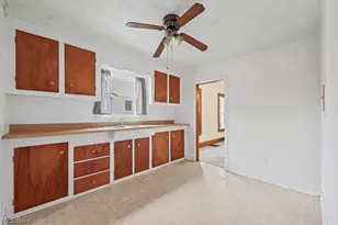 247 W Summit St, Alliance, OH 44601 - Photo 3