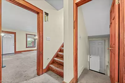 247 W Summit Street, Alliance, OH 44601 - Photo 11