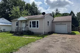2308 42nd St NW, Canton, OH 44709 - Photo 1